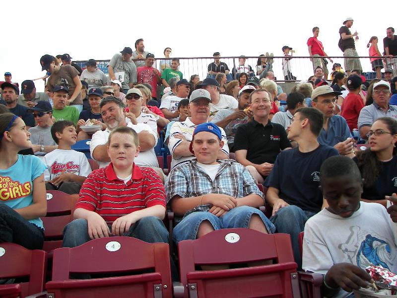 060719_pawsox_043.jpg