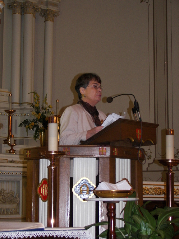 081126_thanksgiving_service_ffo_007.jpg